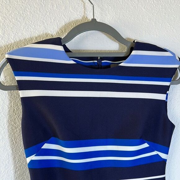 Vince Camuto Elegant Striped Blue Dress - Picture 3 of 9